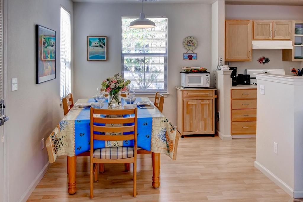 Serene Bungalow-Style Home In Point Reyes Station! Exterior foto